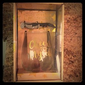 32 oz Wine Glass with Corkscrew